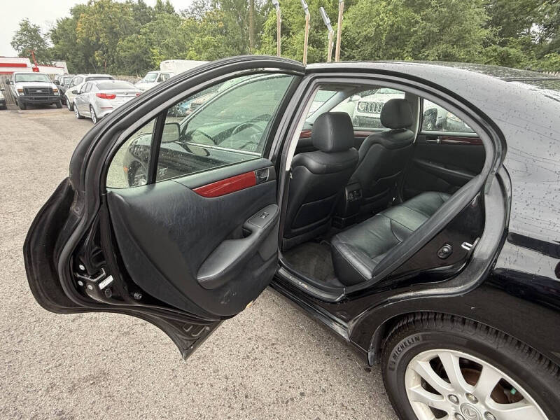 2004 Lexus ES 330