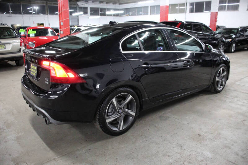 2012 Volvo S60 T6 R-Design