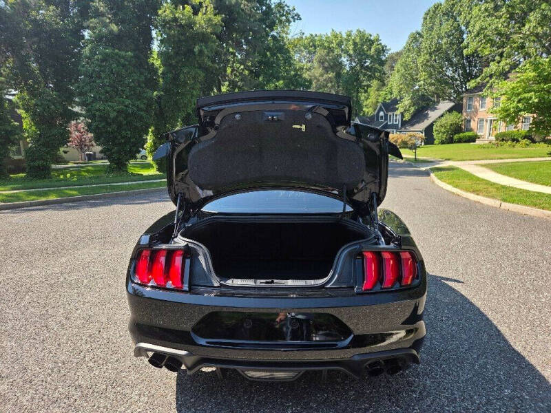 2022 Ford Mustang