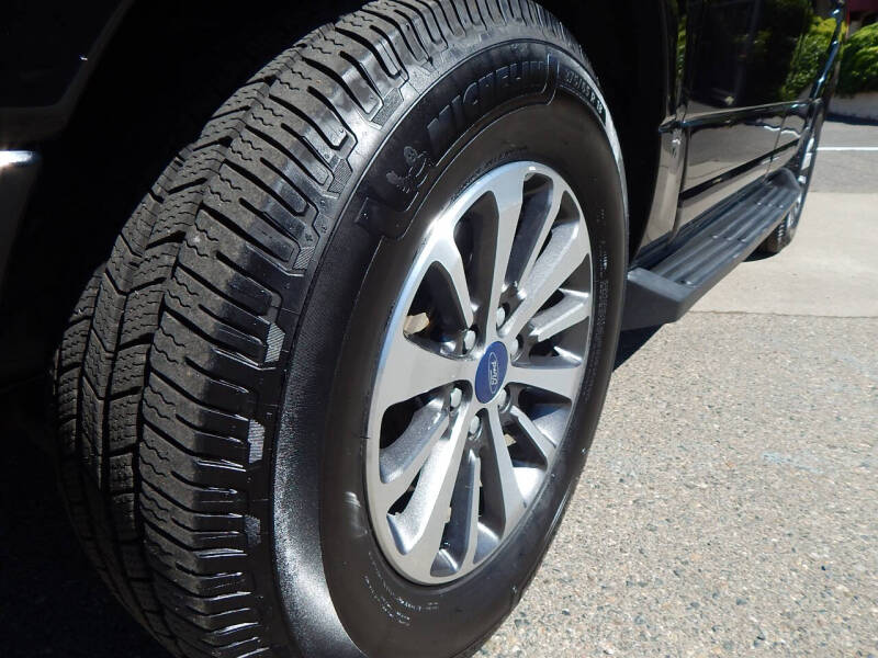 2017 Ford Expedition XLT