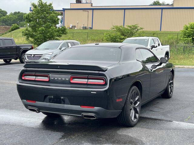 2019 Dodge Challenger SXT