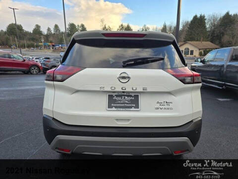 2021 Nissan Rogue SV