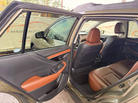 2020 Subaru Outback Touring XT