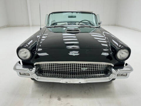 1957 Ford Thunderbird