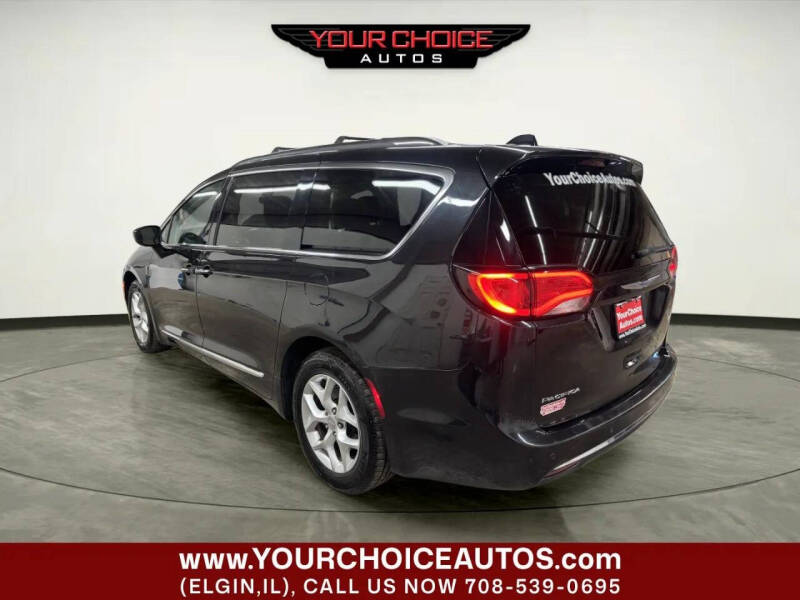 2018 Chrysler Pacifica Touring L