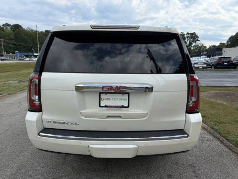 2015 GMC Yukon XL Denali