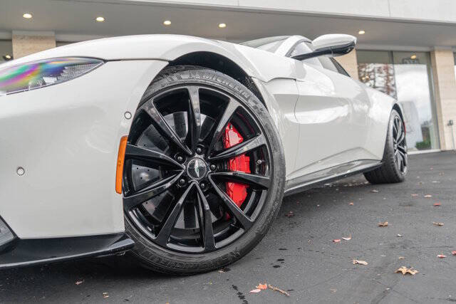 2020 Aston Martin Vantage