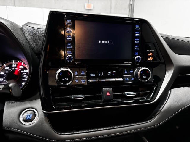 2021 Toyota Highlander L