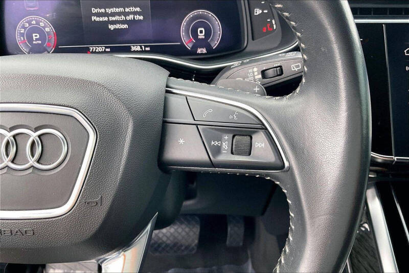 2020 Audi Q8 quattro Premium Plus 55 TFSI