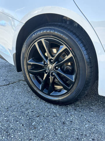 2017 Chevrolet Malibu LT