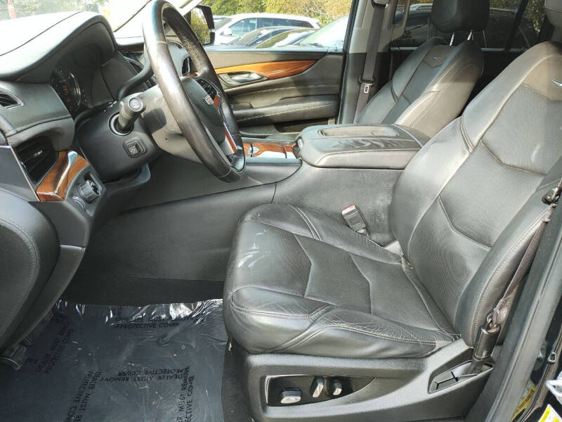 2016 Cadillac Escalade ESV Standard