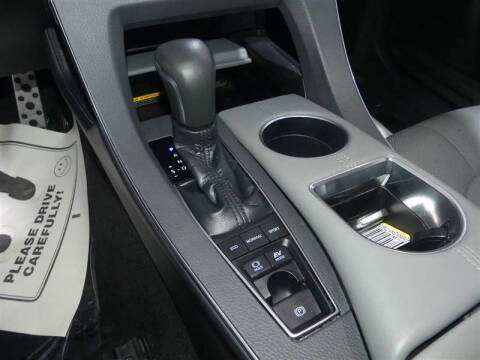 2019 Toyota Avalon Hybrid