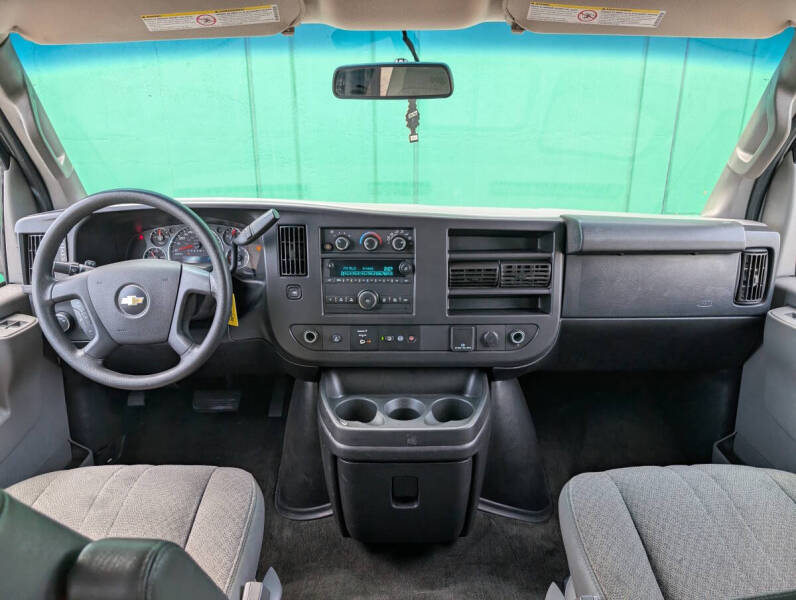 2018 Chevrolet Express LT 3500