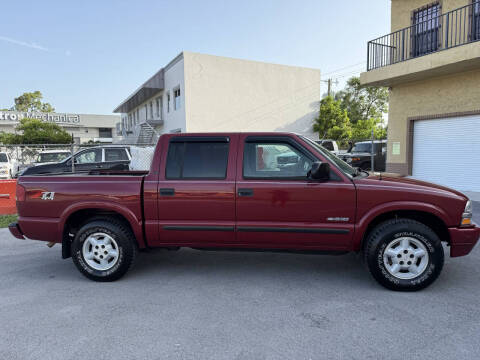 2004 Chevrolet S-10 LS