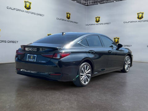 2021 Lexus ES 300h