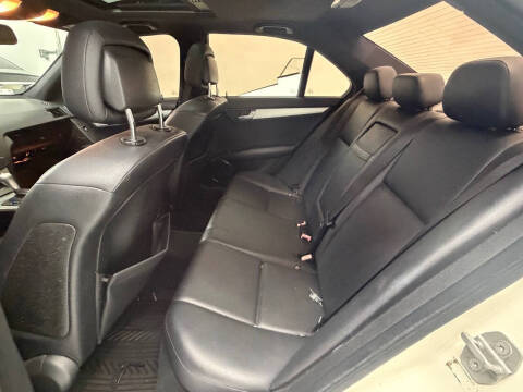 2009 Mercedes-Benz C-Class C 300 Luxury