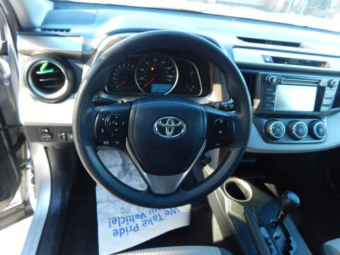 2013 Toyota RAV4 LE