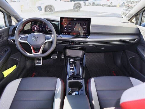 2026 Volkswagen Golf GTI Autobahn