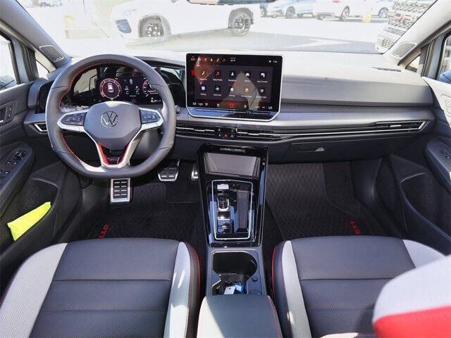 2026 Volkswagen Golf GTI Autobahn