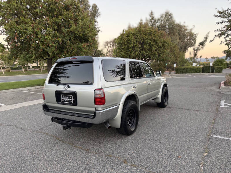 2000 Toyota 4Runner SR5