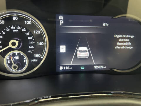 2023 Genesis GV70 2.5T Standard