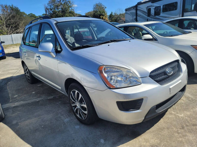 2009 Kia Rondo for sale at LONGSTREET AUTO in Saint Augustine FL