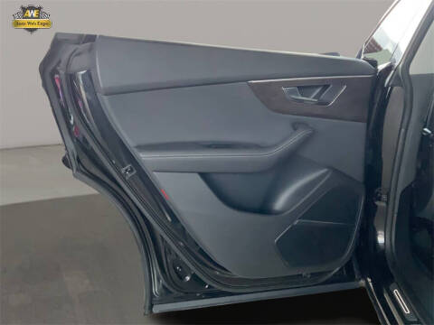 2023 Audi Q8 quattro Prestige 55 TFSI