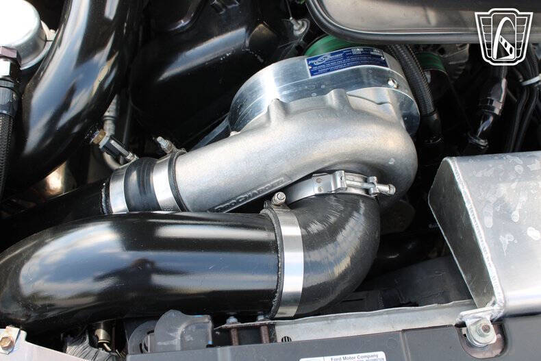 2003 Ford Mustang Mach 1 Premium