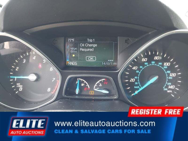 2016 Ford Escape SE