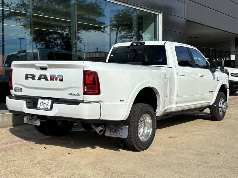 2026 RAM 3500 Limited
