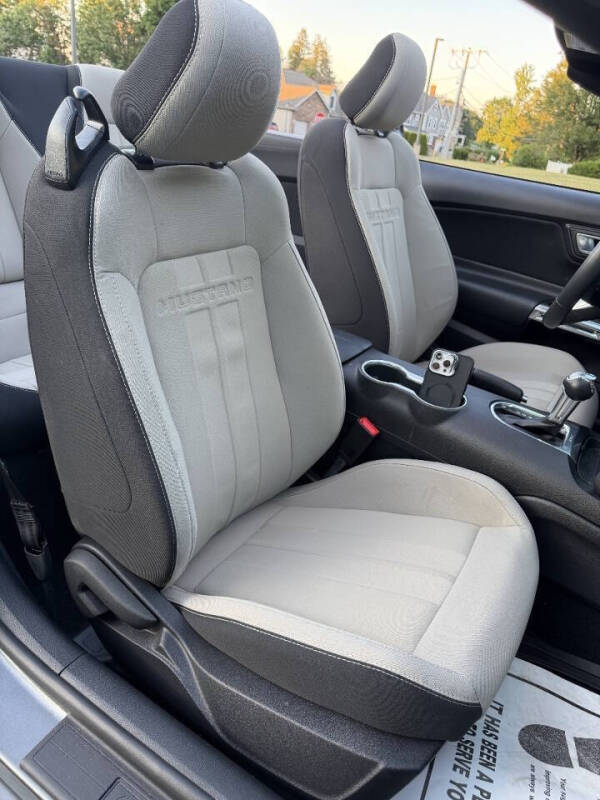2019 Ford Mustang EcoBoost