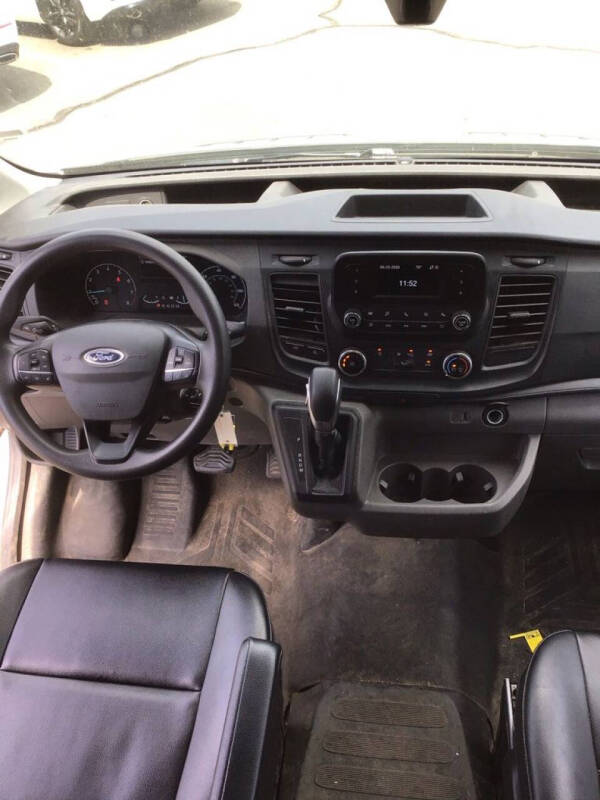 2024 Ford Transit 250