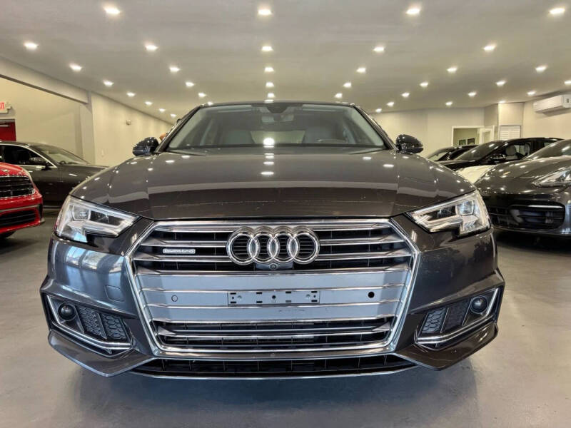 2017 Audi A4 2.0T quattro Prestige