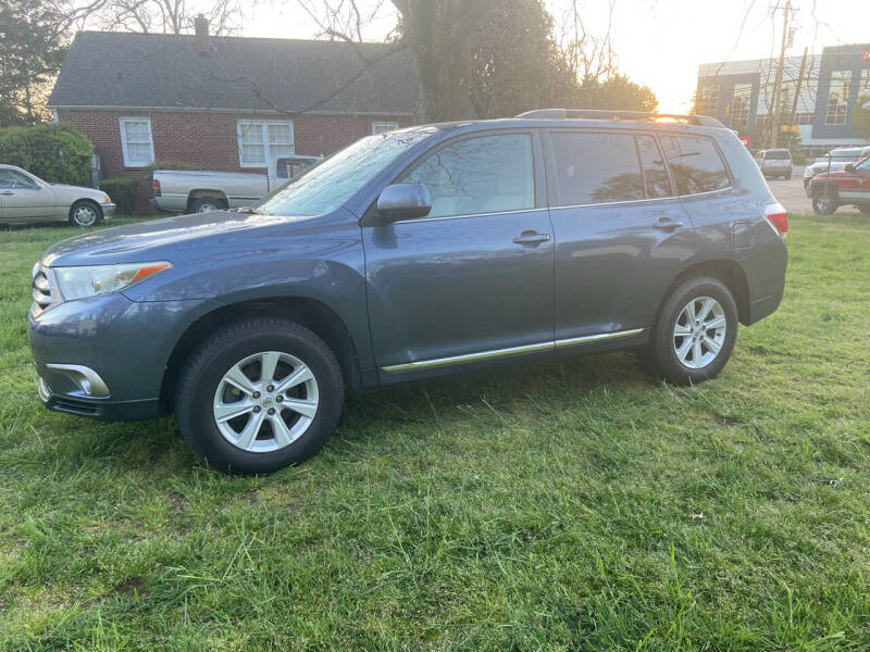 2013 Toyota Highlander for sale at Eighty One Motors in Greenville SC