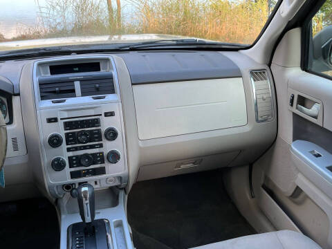 2011 Mercury Mariner I4