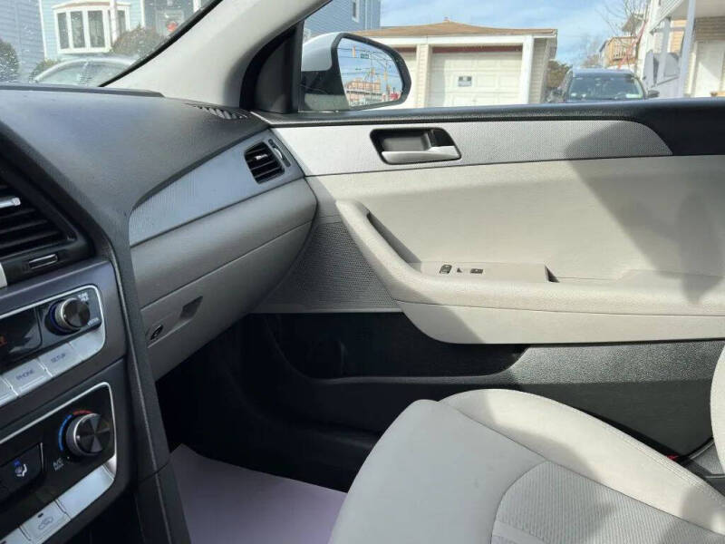 2019 Hyundai Sonata SE