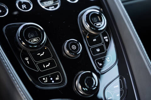 2014 Aston Martin Vanquish