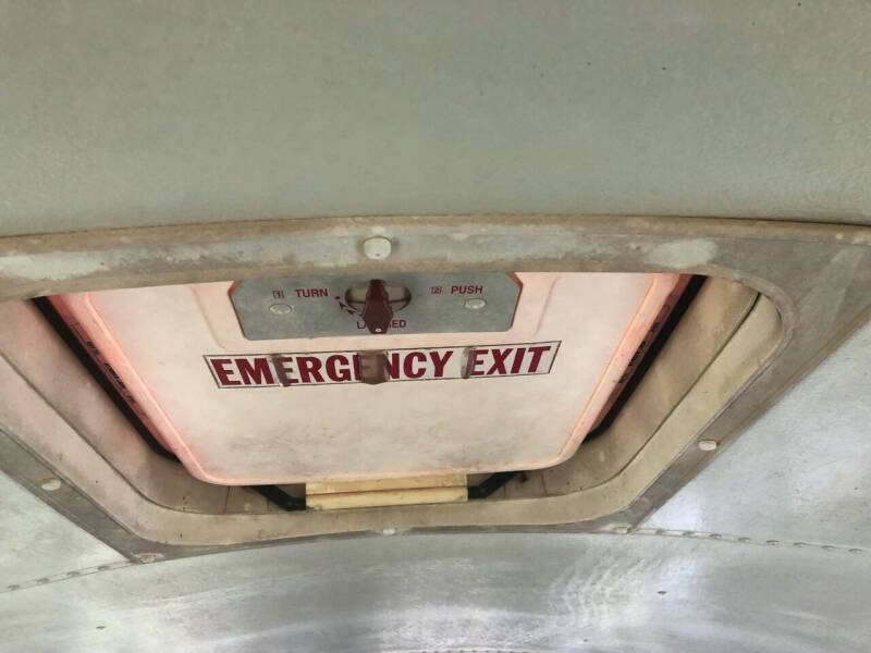 2001 International 3000IC