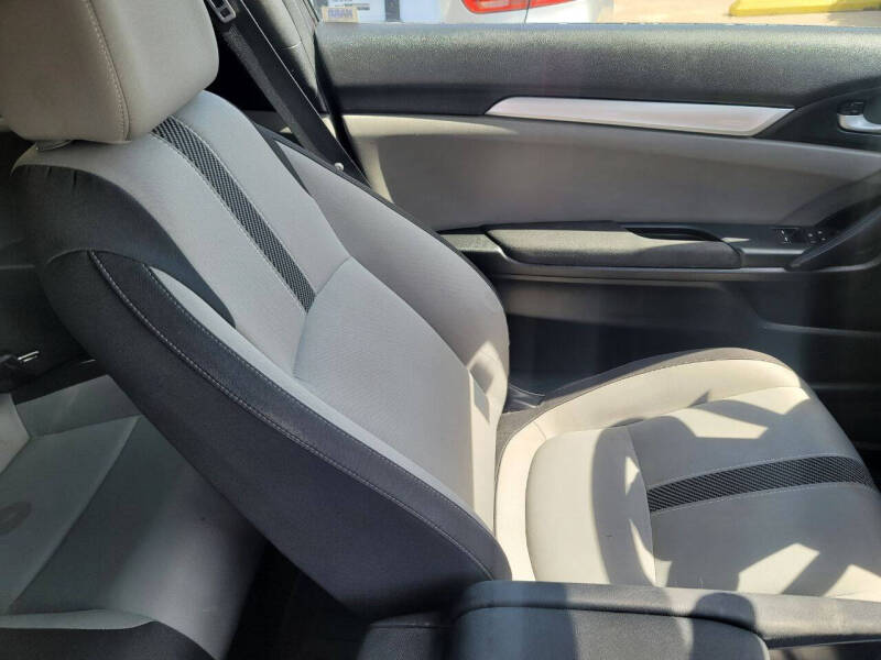 2017 Honda Civic LX-P
