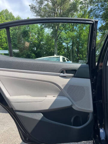 2019 Hyundai Elantra