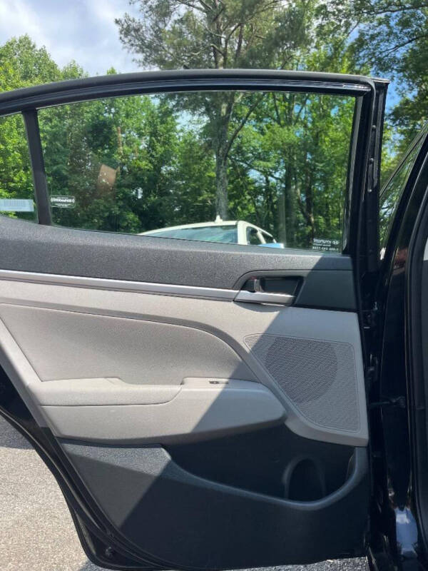 2019 Hyundai Elantra
