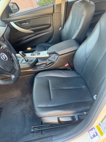 2016 BMW 3 Series 320i