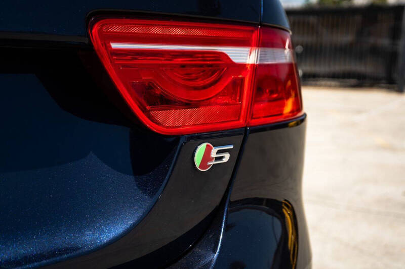 2018 Jaguar XE S