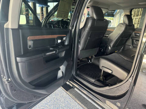 2015 RAM 2500 Laramie