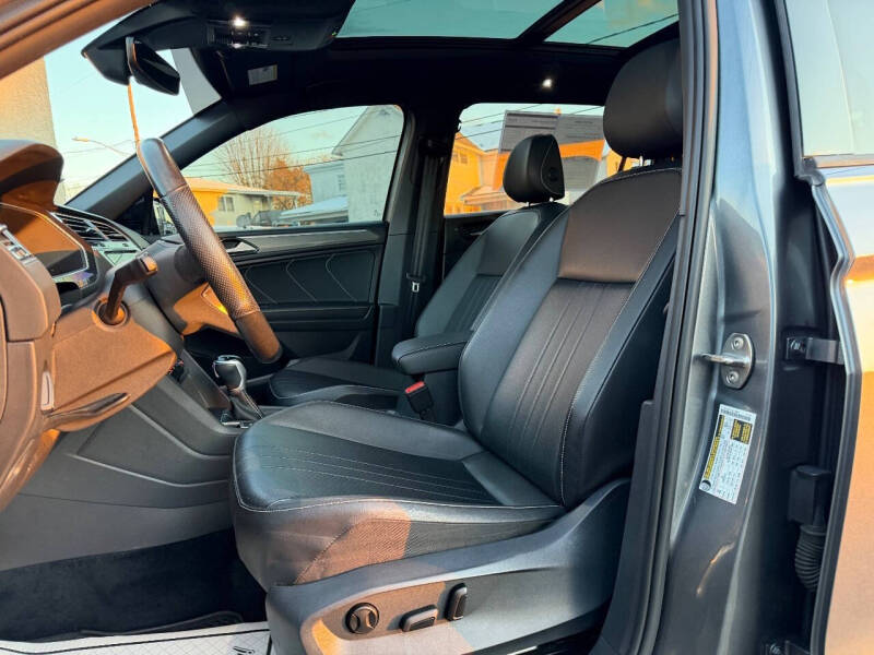 2022 Volkswagen Tiguan SE R-Line Black 4Motion