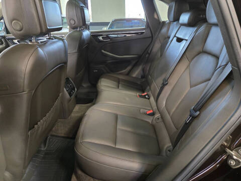 2017 Porsche Macan S