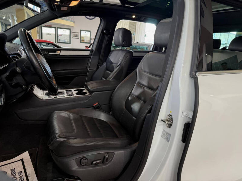 2014 Volkswagen Touareg TDI R-Line