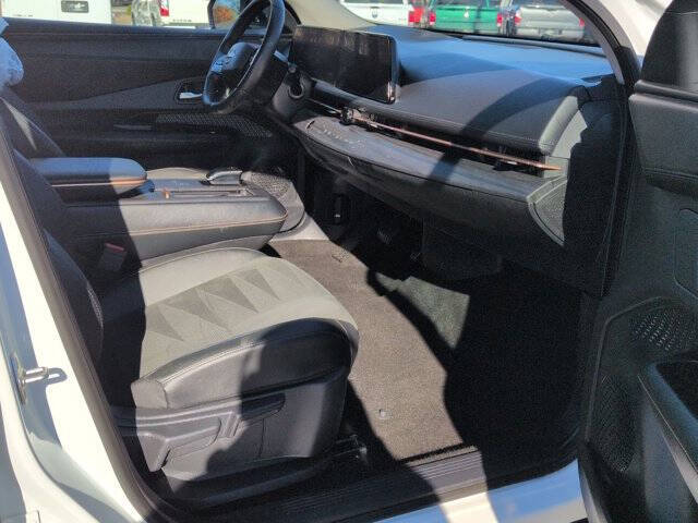 2024 Nissan Ariya Engage