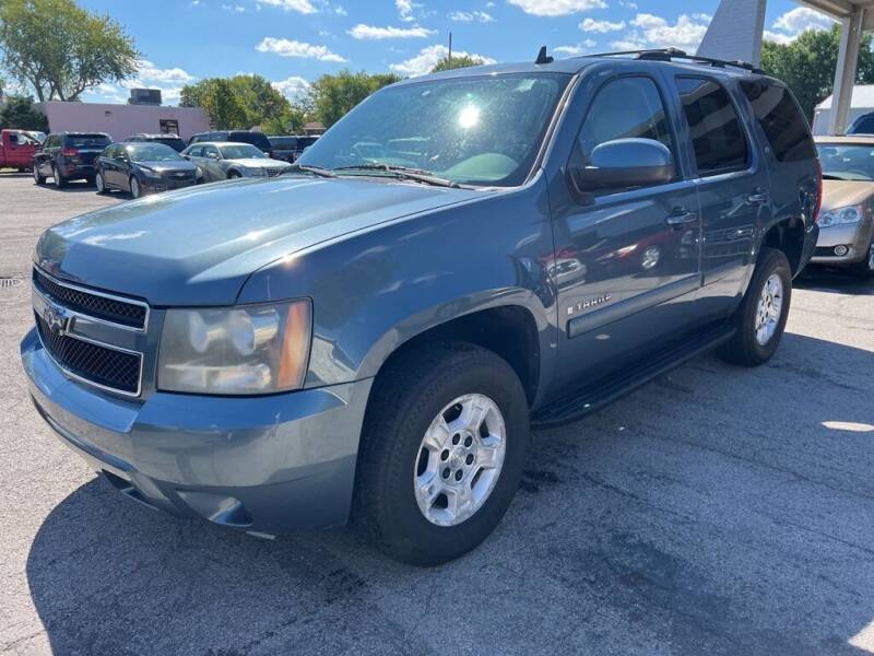 2008 Chevrolet Tahoe for sale at Lakeshore Auto Wholesalers in Amherst OH