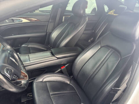 2018 Lincoln MKZ Select